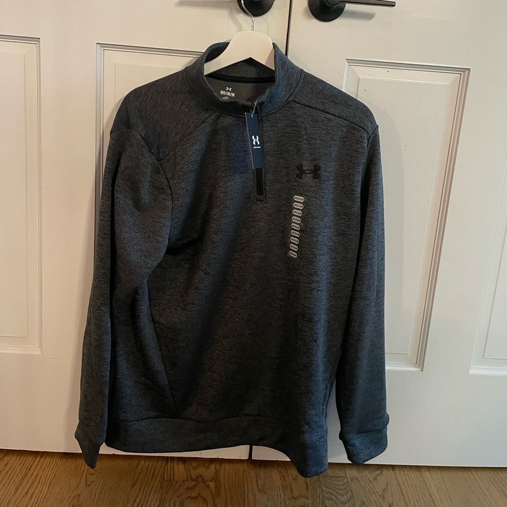 (NEW WITH TAGS) UNDER ARMOUR fleece lined quarter zip! ♻️🪩